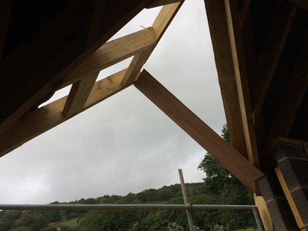 hip-roof-being-reconstructed-2
