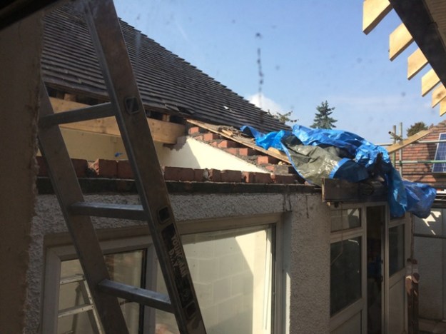 small-bedroom-roof-removed-2