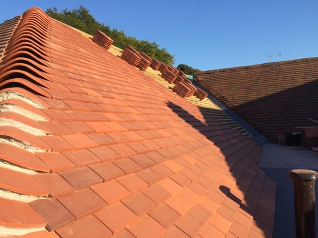 completed-corner-all-down-roof-to-over-new-back-door-picture-2