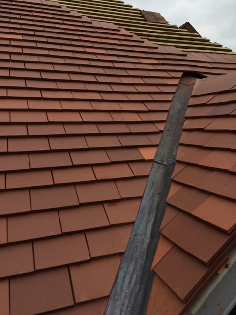 lead-valley-down-left-side-of-hip-roof