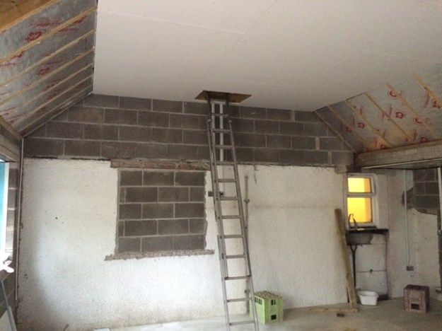 left-hand-side-of-kitchen-showing-new-plaster-board-and-hatch