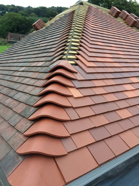 roof-tiling-along-side-of-roof-adjacent-to-garage