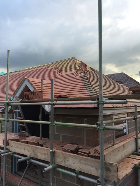 the-roof-so-far-at-the-back-of-house-over-new-kitchen