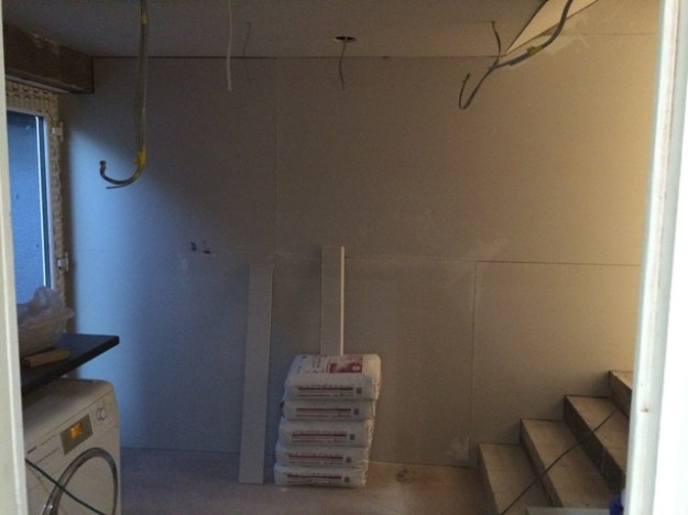 utility-room-now-plasterboarded