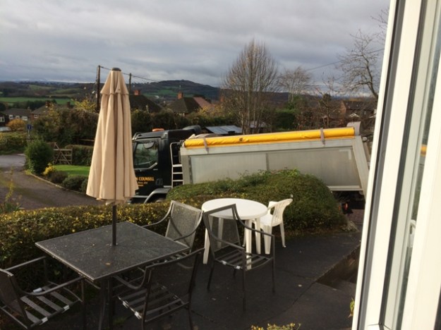 delivery-of-chippings-10-tons-for-bottoming-under-new-patio-pic-4