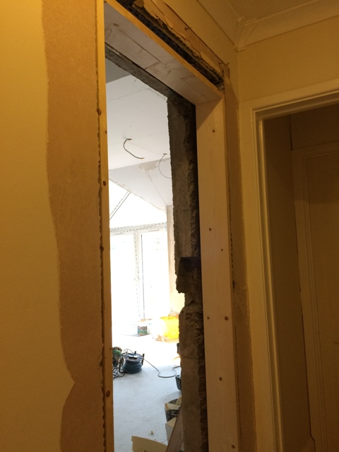 doorway-knocked-through-to-kitchen