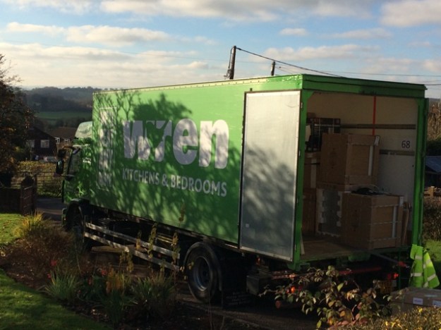 kitchen-delivery-from-wrens-pic-4