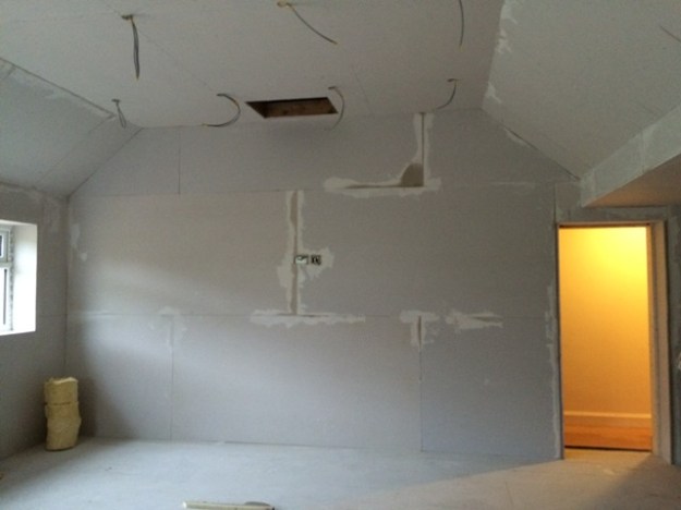 new-kitchen-with-dot-and-dab-plaster-board-all-finished-ready-for-plasterer