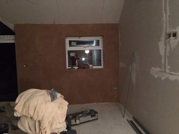 plastering-on-right-hand-side-of-patio-doors