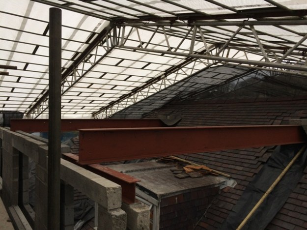 beams-under-canopy-and-another-pic