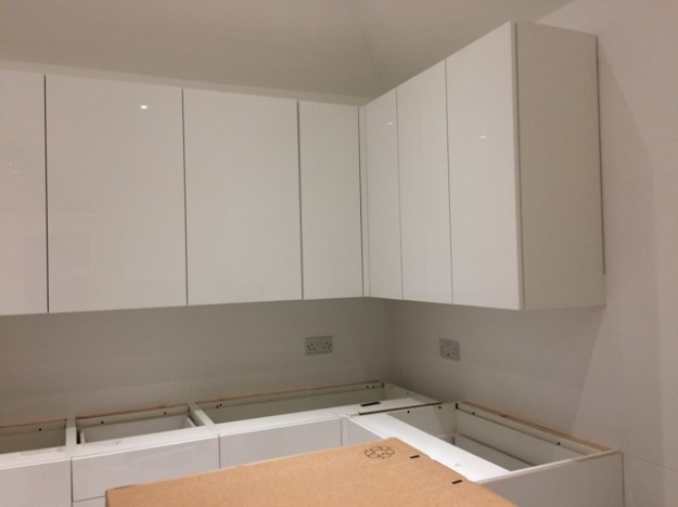 high-gloss-wall-cabinets