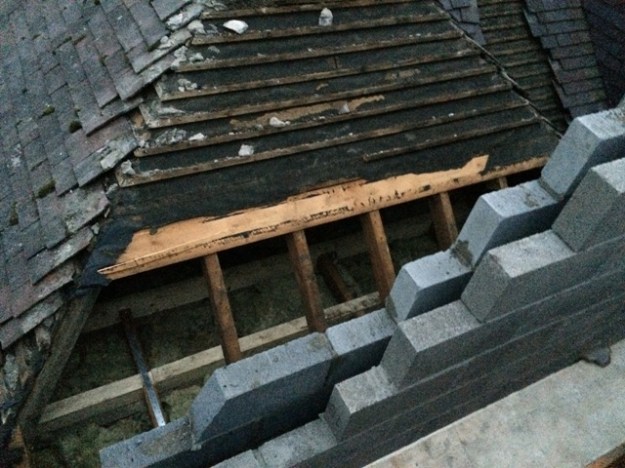 left-side-of-roof-opened-up