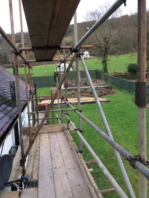 scaffolding-at-right-side-and-satellite-dish