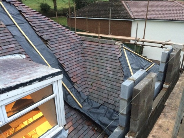 view-of-right-hand-side-of-roof